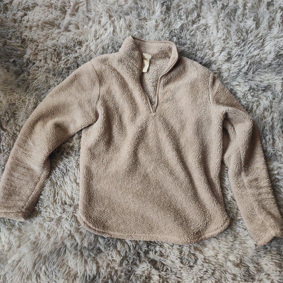 H&M Fluffy Pullover Sweater XS - Picture 1 of 3